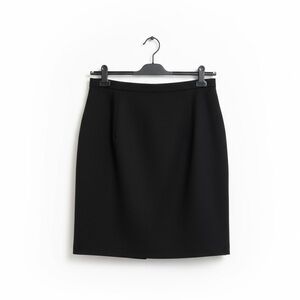 Vintage 90’s: Giorgio Armani ♔ Wool Pencil Mini Skirt ♔ Black ♔ IT 46 US 8 ♔